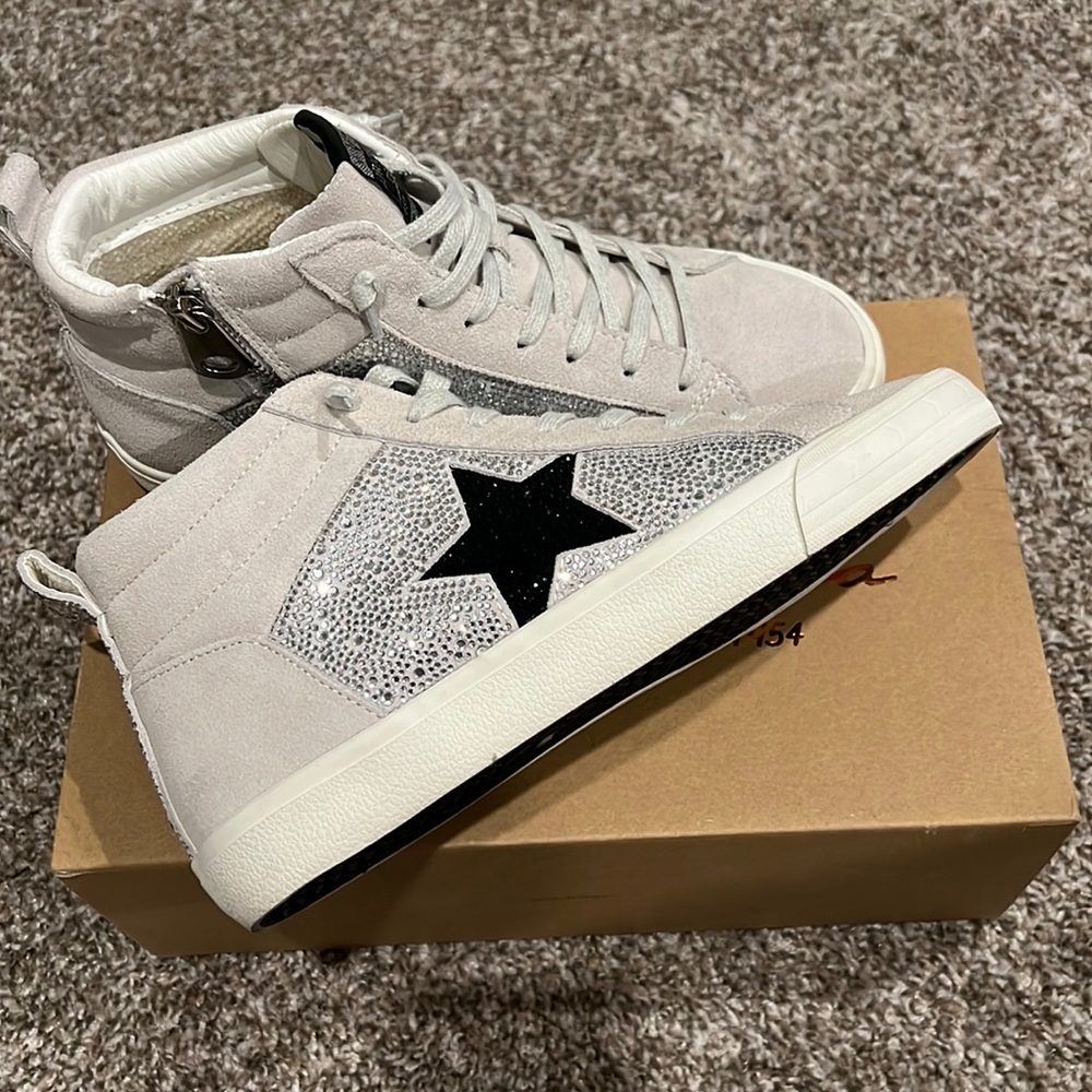 VH sneakers, like new never worn outside’s